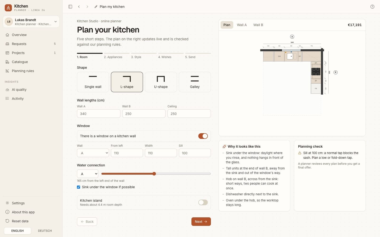 Customer configurator with room shape, wall lengths and a live floor plan